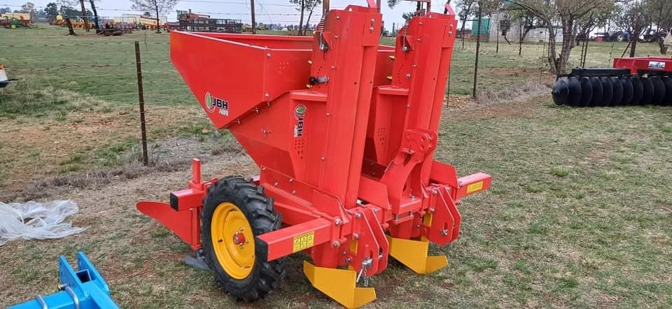 2 Row Potato Equipment
