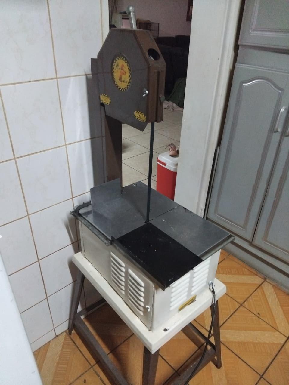 Vintage Meat-O-Matic Meat Saw
