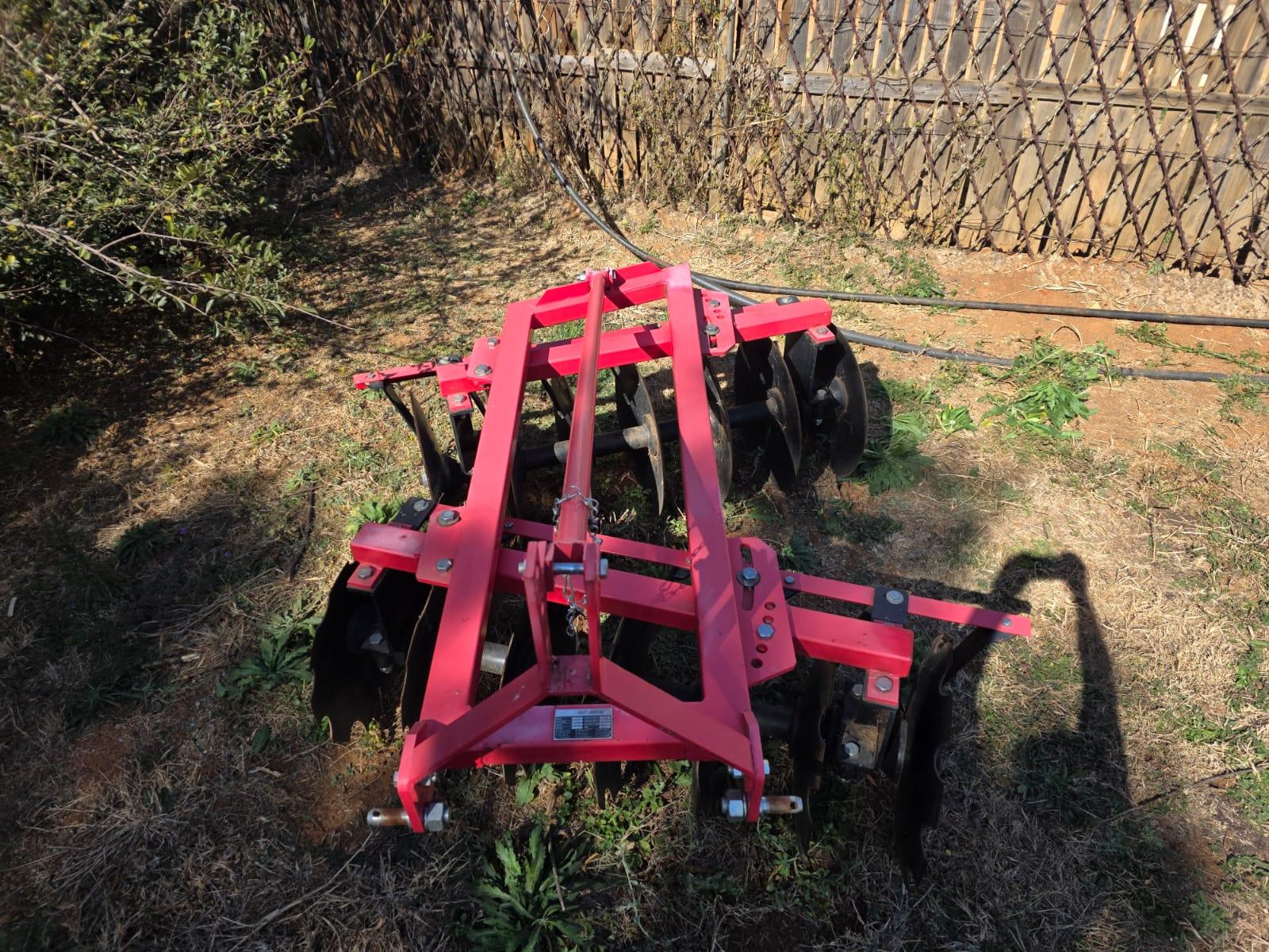 Off-set 14-Disc Harrow