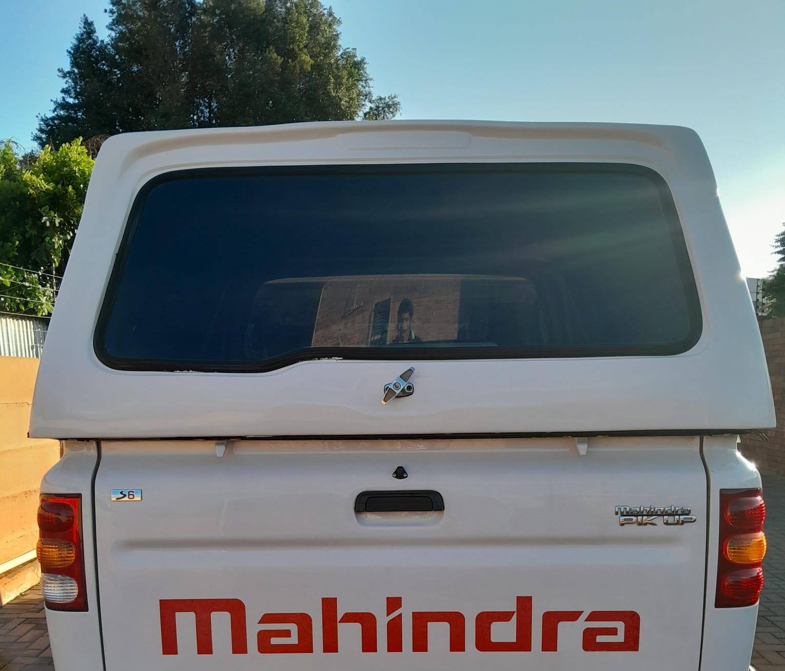 Mahindra S6 Canopy