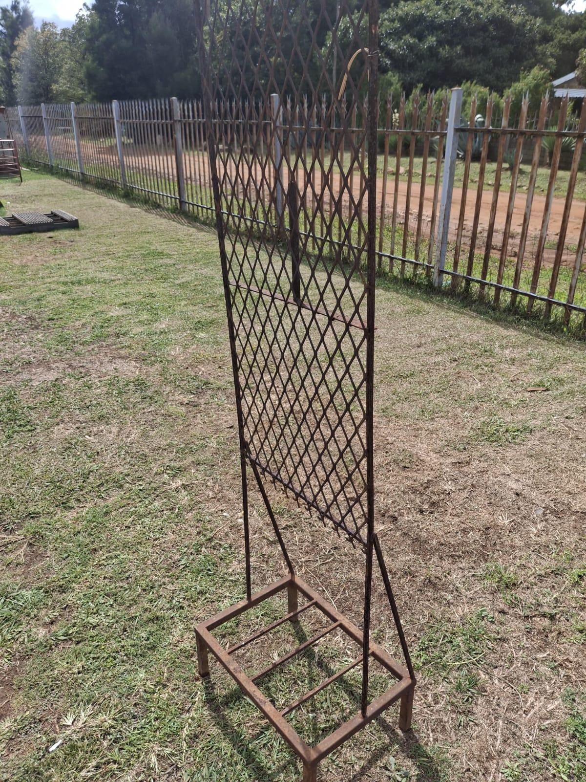 Rusted Metal Trellis or Plant Stand
