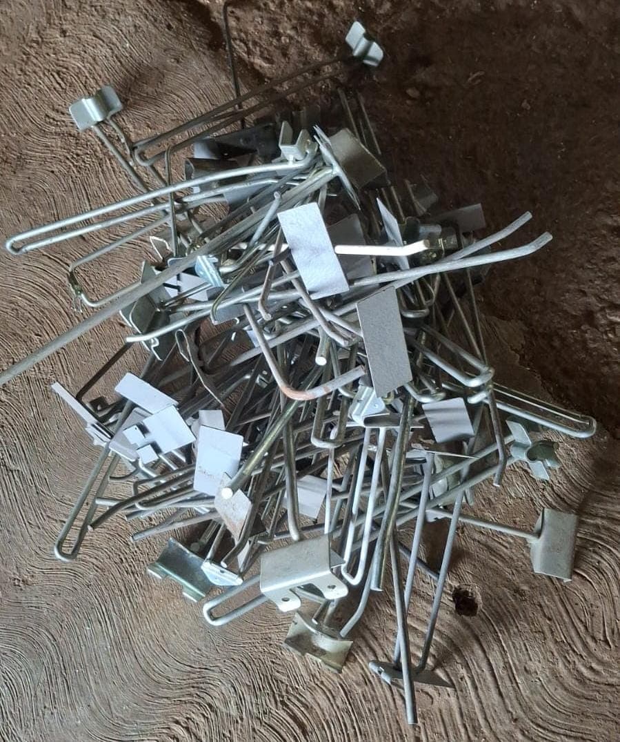 shop shelving hooks